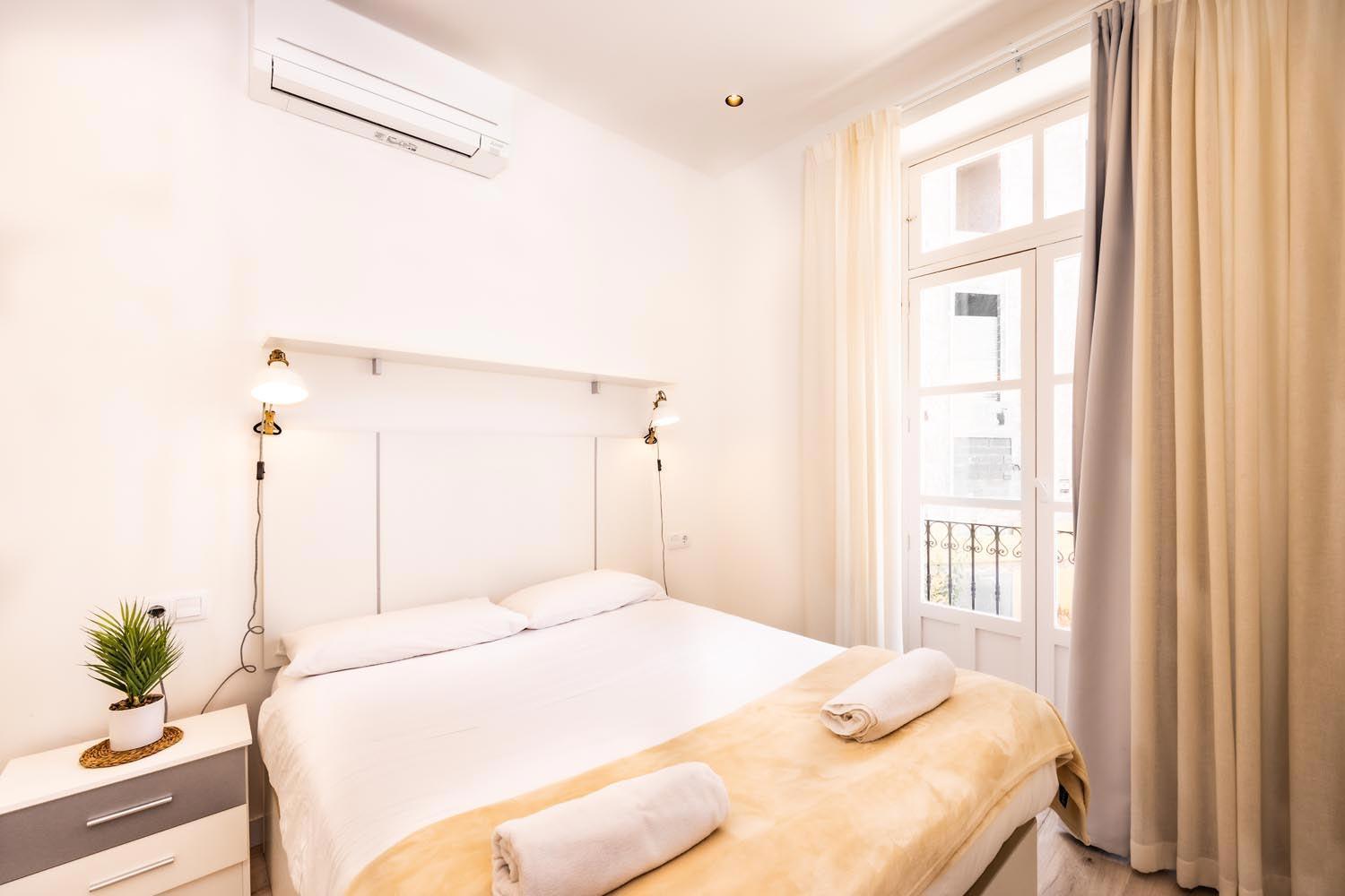 Apartamentos Turisticos Gran Via By Cartagenaspain Bagian luar foto